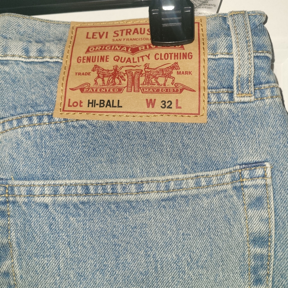 Jeans - Picture 4 of 5